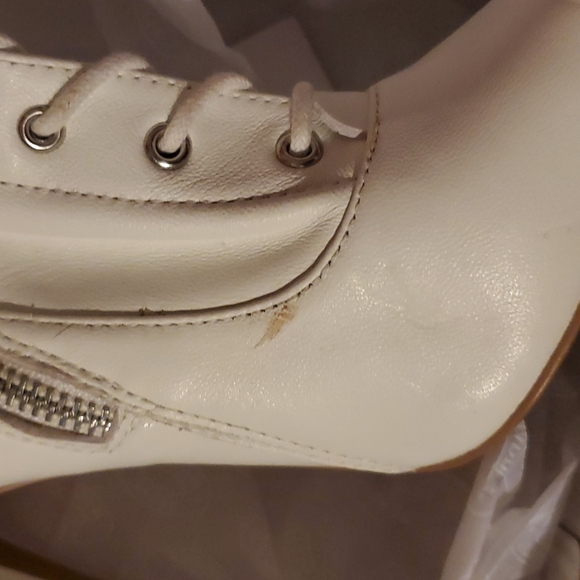 Booties - Picture 3 of 5